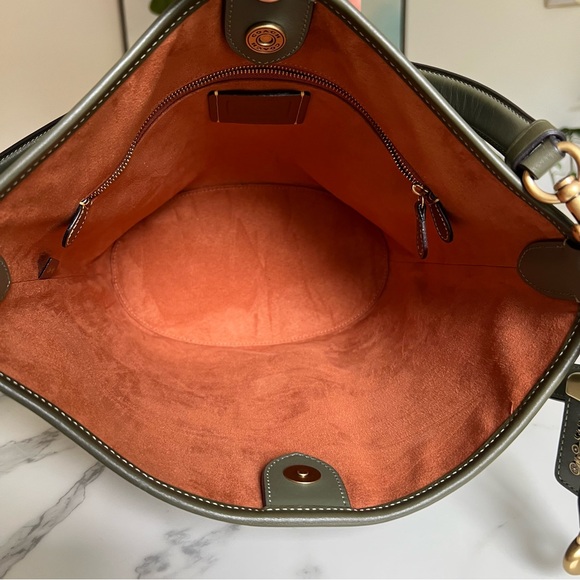 Coach 1941 Dakota Bucket Bag Army Green Govetanned Leather Brass CH726 Crossbody - Picture 13 of 16